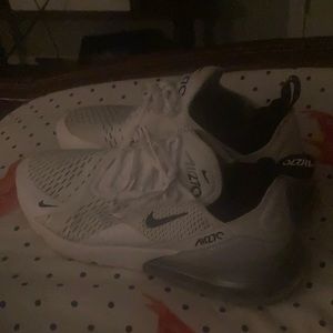 Nike Air 270